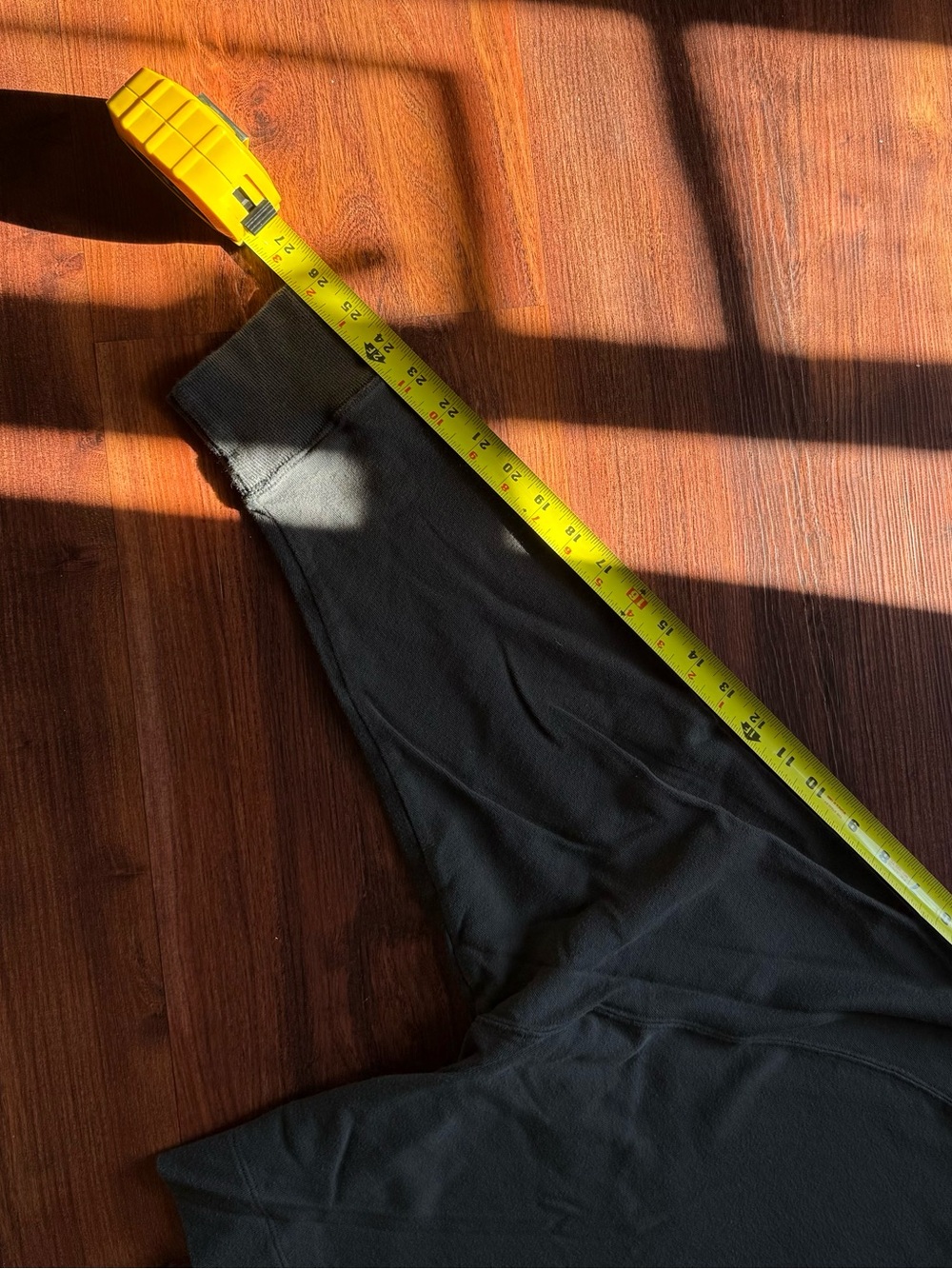 Vuori cropped sweatshirt - Picture 4 of 5